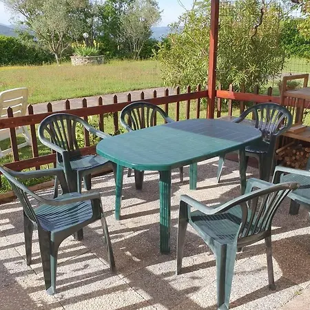 Сasa de vacaciones La Pergoletta *